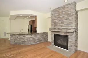 330 Sundown Ct, Wauconda, IL 60084 - Photo 7