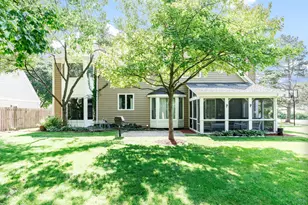 0S415 Madison St, Winfield, IL 60190 - Photo 33