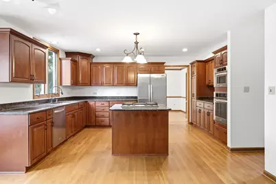 0S415 Madison Street, Winfield, IL 60190 - Photo 9