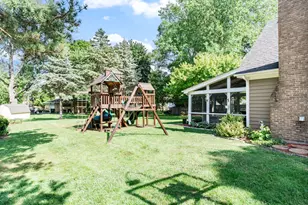 0S415 Madison St, Winfield, IL 60190 - Photo 31