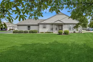 13759 Briargate Dr, Huntley, IL 60142 - Photo 17