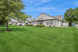 13759 Briargate Dr, Huntley, IL 60142 - Photo 1