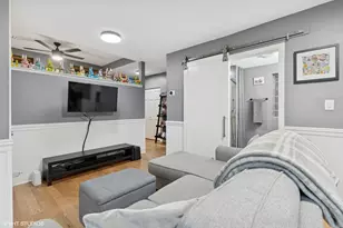 1920 W Dickens Ave, Chicago, IL 60614 - Photo 5