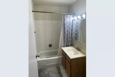 330 Shorewood Drive #3B, Glendale Heights, IL 60139 - Photo 7