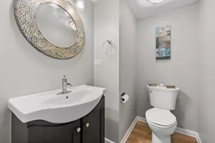 4388 Lincoln Ct, Rolling Meadows, IL 60008 - Photo 9