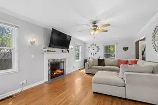 4388 Lincoln Ct, Rolling Meadows, IL 60008 - Photo 7