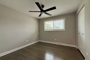 5400 138th St, Crestwood, IL 60418 - Photo 9