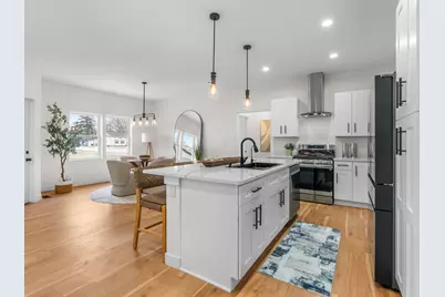 17 W Dearborn Street, Plano, IL 60545 - Photo 5