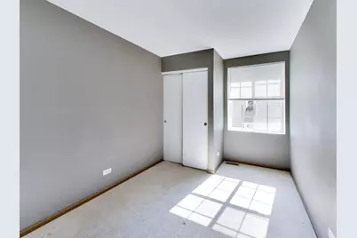 261 W Whispering Oaks Lane #30-5, Round Lake, IL 60073 - Photo 17