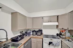 167 W Elk Trail, Carol Stream, IL 60188 - Photo 5