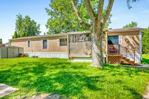 206 Viola Dr, Freeport, IL 61032 - Photo 17