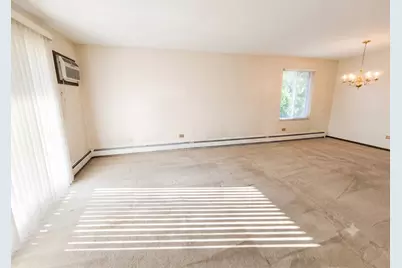 301 Gregory Street #9, Aurora, IL 60504 - Photo 5