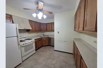 301 Gregory Street #9, Aurora, IL 60504 - Photo 7