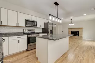 3306 Coventry Ct, Joliet, IL 60431 - Photo 7