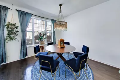 810 Lexington Circle W, Des Plaines, IL 60016 - Photo 5