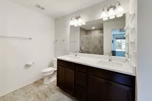 1175 Evergreen Ave, Des Plaines, IL 60016 - Photo 13