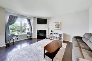 1175 Evergreen Ave, Des Plaines, IL 60016 - Photo 3