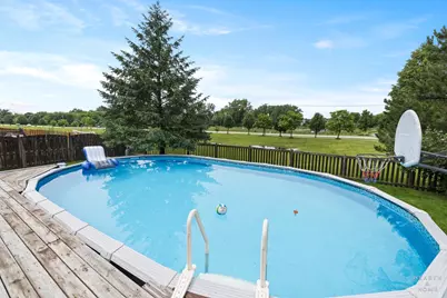 521 Winslow Way, Lake in the Hills, IL 60156 - Photo 43
