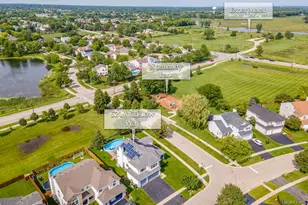 521 Winslow Way, Lake in the Hills, IL 60156 - Photo 5