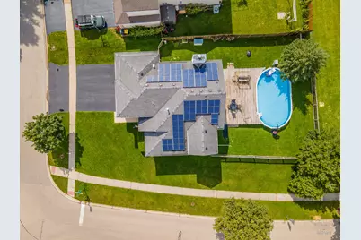 521 Winslow Way, Lake in the Hills, IL 60156 - Photo 3