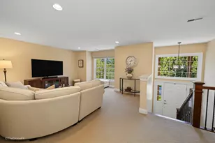 596 Harlowe Ln, Naperville, IL 60565 - Photo 5