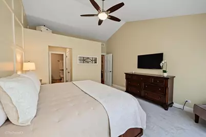 596 Harlowe Lane #596, Naperville, IL 60565 - Photo 17