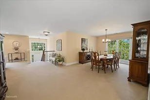 596 Harlowe Ln, Naperville, IL 60565 - Photo 7