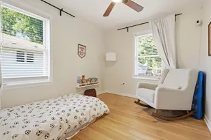 641 N Kenilworth Ave, Elmhurst, IL 60126 - Photo 17