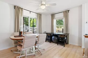 641 N Kenilworth Ave, Elmhurst, IL 60126 - Photo 11