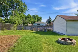 641 N Kenilworth Ave, Elmhurst, IL 60126 - Photo 25