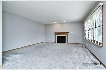 4713 Crystal Trail, McHenry, IL 60050 - Photo 9