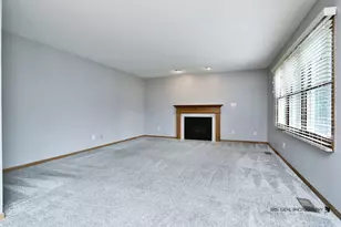 4713 Crystal Trail, McHenry, IL 60050 - Photo 9