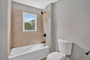 1650 Marquette Rd, Joliet, IL 60435 - Photo 23