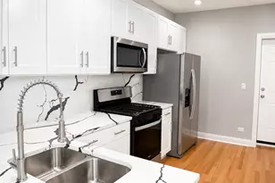 10919 S King Dr, Chicago, IL 60628 - Photo 3