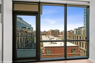 123 S Green St, Chicago, IL 60607 - Photo 9