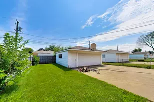 509 Paxton Ave, Calumet City, IL 60409 - Photo 25