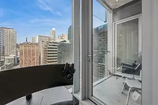 600 N Fairbanks Ct, Chicago, IL 60611 - Photo 17