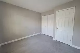 2211 Dorchester Ct, Schaumburg, IL 60194 - Photo 11