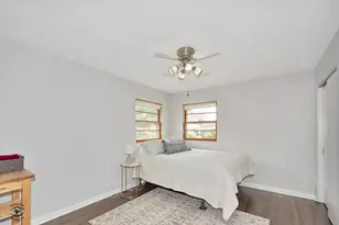 7621 W Main Street W, Niles, IL 60714 - Photo 9