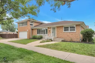 7621 W Main Street W, Niles, IL 60714 - Photo 23