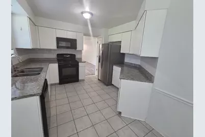 2213 Camden Lane #2213, Hanover Park, IL 60133 - Photo 5