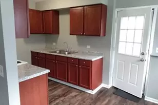 3309 Colgate, Zion, IL 60099 - Photo 5