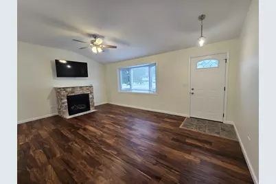 38355 N North Shore Avenue, Beach Park, IL 60087 - Photo 9