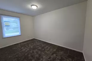 38355 N North Shore Ave, Beach Park, IL 60087 - Photo 17