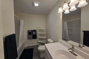 38355 N North Shore Ave, Beach Park, IL 60087 - Photo 19