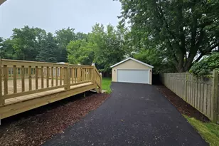 38355 N North Shore Ave, Beach Park, IL 60087 - Photo 3