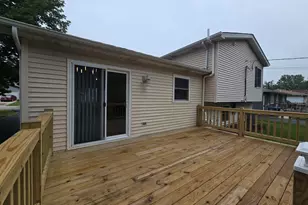38355 N North Shore Ave, Beach Park, IL 60087 - Photo 7