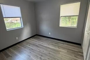 345 N Shabbona St, Coal City, IL 60416 - Photo 5