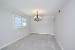 1071 Robey Ave, Downers Grove, IL 60516 - Photo 5