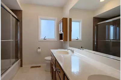 430 Waterford Drive, Willowbrook, IL 60527 - Photo 19